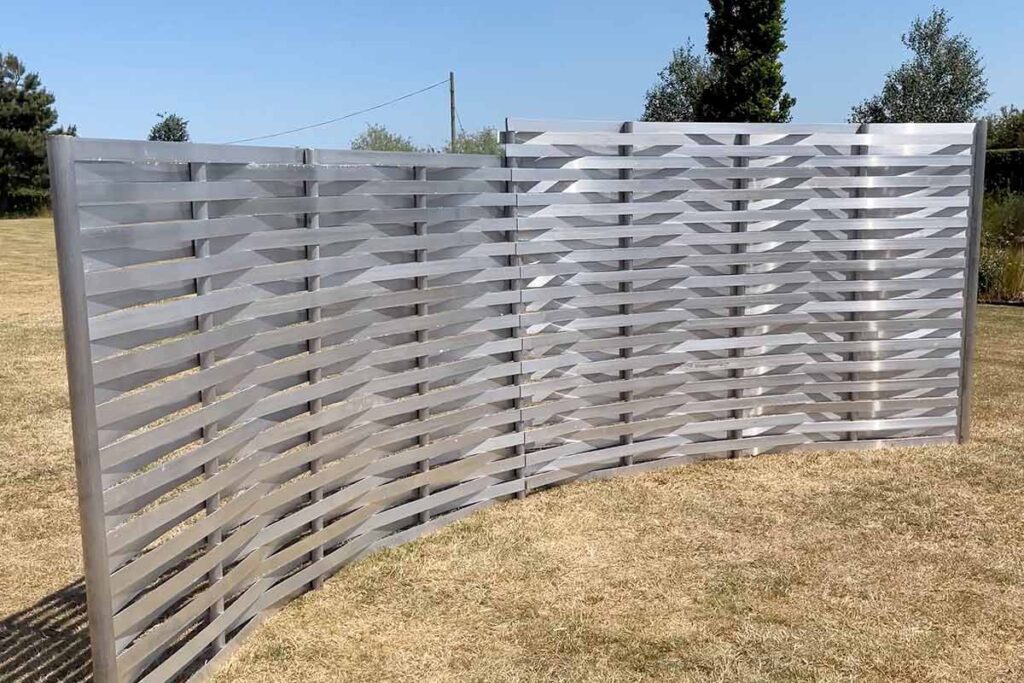 Contemporary Garden Woven Aluminium fencing